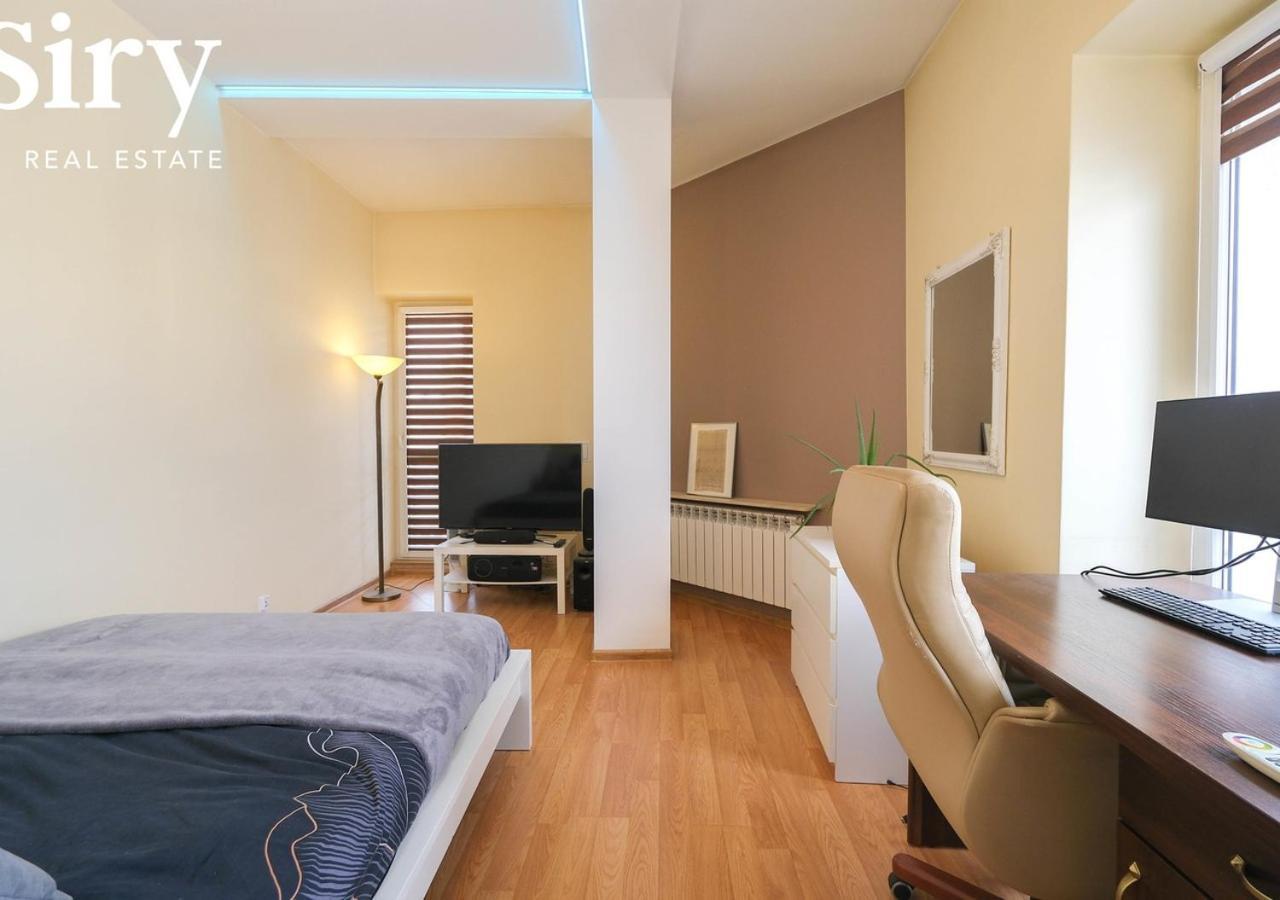 Penthouse In The Center Free Parking Krakow